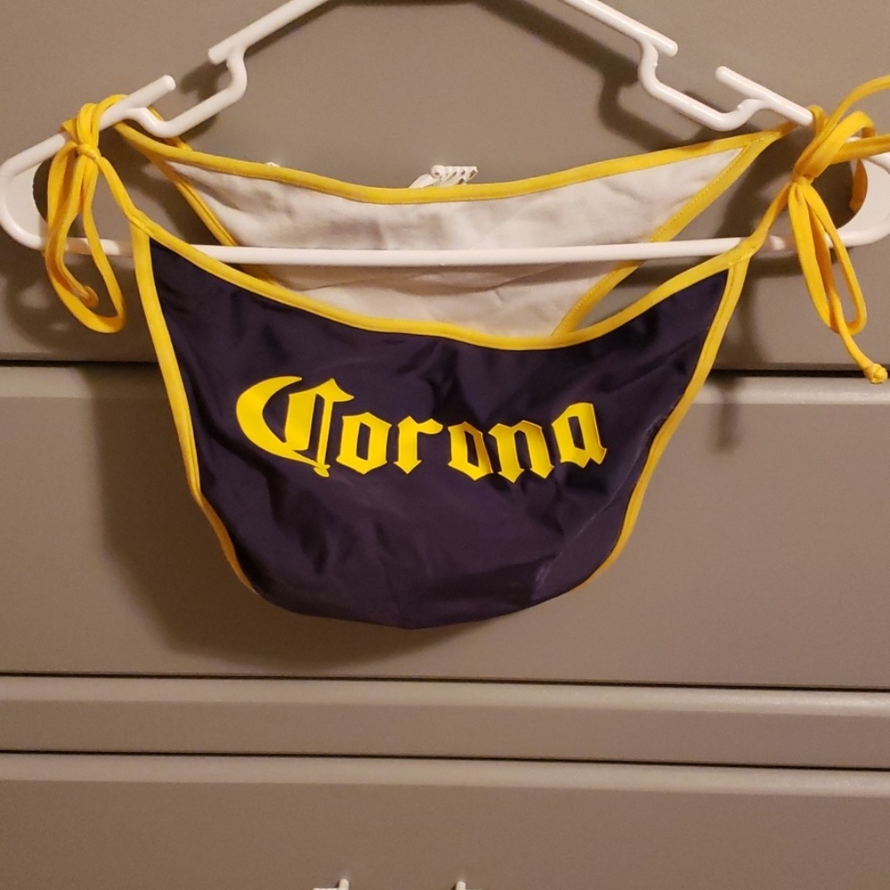 Corona Bikini